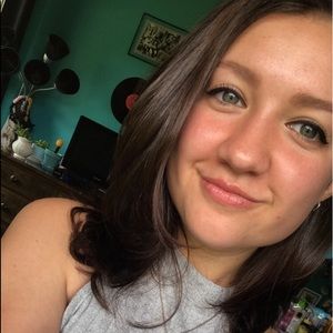 Meet your Posher, Shae